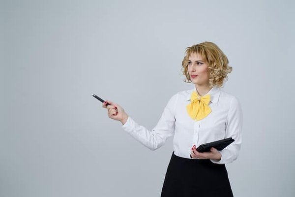 Les métiers et formations pour percer dans l'événementiel : parcours et conseils